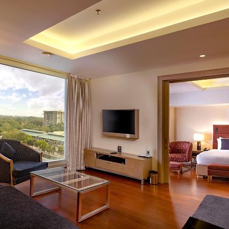 O By Tamara, Trivandrum Thiruvananthapuram Ngoại thất bức ảnh Suite at the hotel