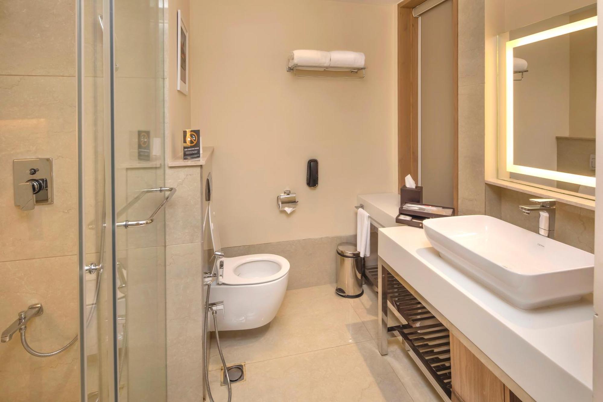 O By Tamara, Trivandrum Thiruvananthapuram Ngoại thất bức ảnh Bathroom